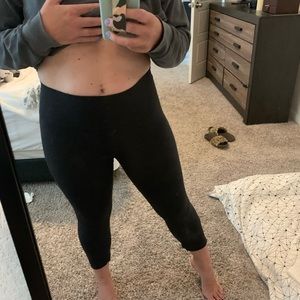 Lululemon capri leggings
